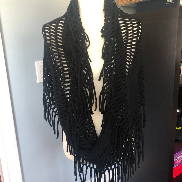 Accessories - Black Acrylic Soft Fringe Infinity Scarf